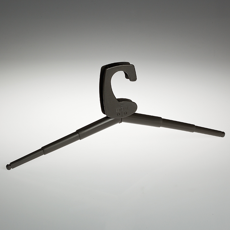 Hanger Pocket-sized clothes hanger brown 1